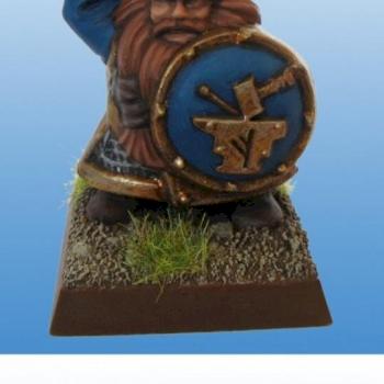 Dwarf Warrior by Maximo