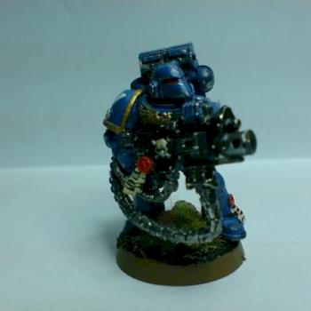 Ultra Marine mit Schwerem Bolter by xmag