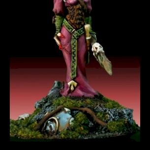 Hyrekia, Sorceress by Dark Elf Miniatures