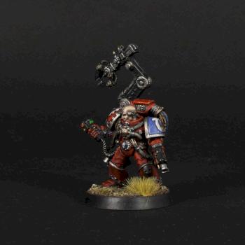 ultramarine techmarine with neodinium magnetized left arm by dimoni777