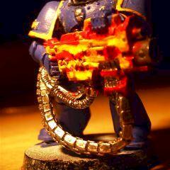 Ultramarine Spacemarine with Heavy Bolter by Aludrin