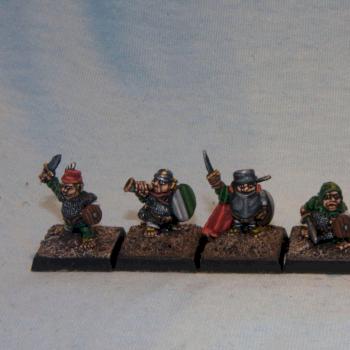 Halfling Men-at-arms by Hubbynz