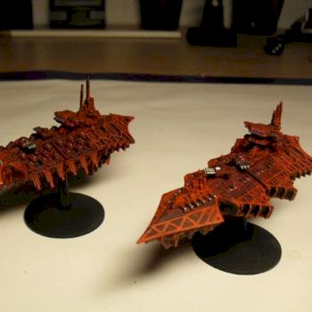 Battlefleet Gothic Chaos Cruiser by LoboDerPraesi