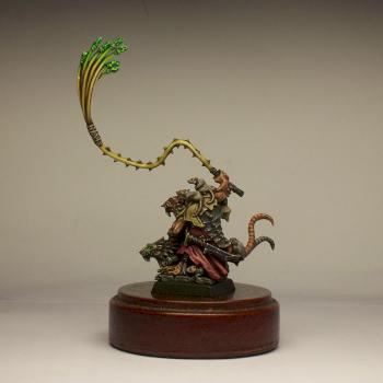 Skweel Gnawtooth rear view by Drago Hroth