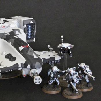 Tau Firewarriors and Devilfish Transport by pntbolplayer