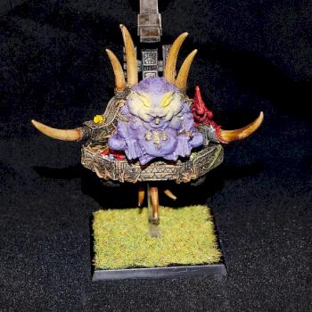 Slann Mage-Priest by Switchblade