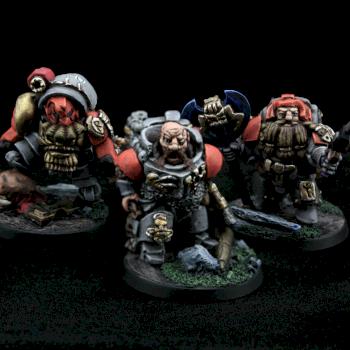 Sci-fi Dwarf Troll Hunters - painted by Gidran