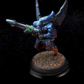 Eldar-Swooping Hawk by Serotoninless