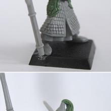 High Elves Swordmaster Standard Bearer converted by loredin