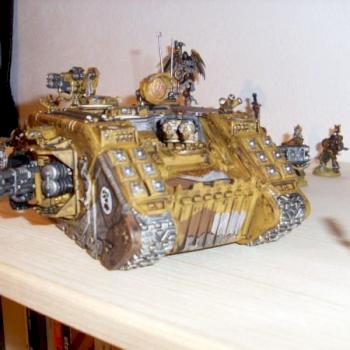 Land Raider Redeemer by angelsache