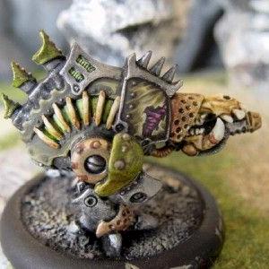 Une autre figurine by thomas Edimo