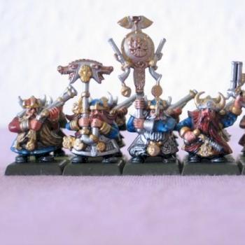 My first painted Dwarfs by xyz234