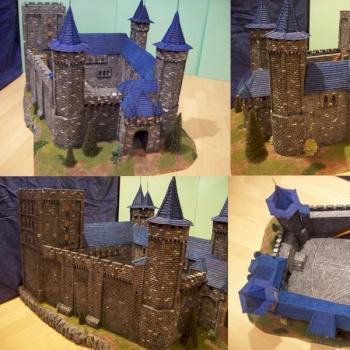 Bretonnian Castle by Lapin_Rouge