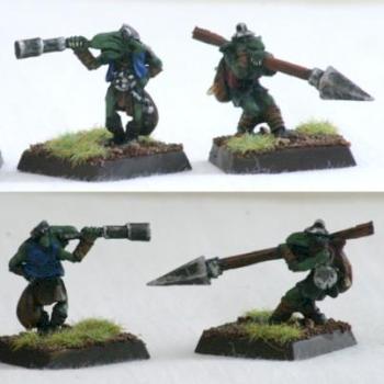 2 Gnoblar Warriors from the Scraplauncher (Mordheim Goblins) by CImages