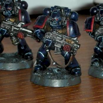 Crimson Fists by Einar