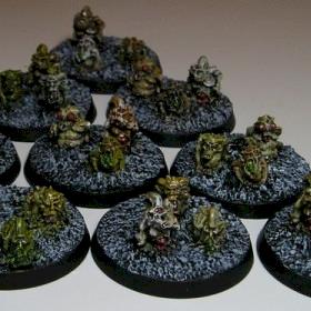 Nurglings by Evil Bryan