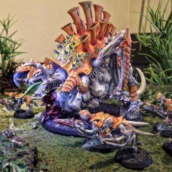 Tyranid Tervigon by Iechine