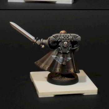 Space Marine Commander - Converted by Blade & Brush