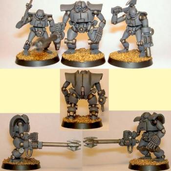 Necron Lord and Bodyguard by Inso