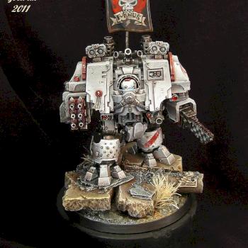 Fire Angels Dreadnought Gold vehicle at GDUK 2011 by black dagger