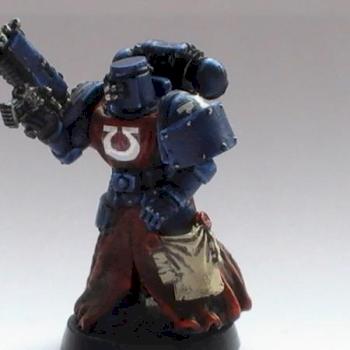sergent vétéran ultramarines by Dob