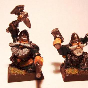 Zwei Zwergenmaschinisten (Dwarf) by WaxWeazle