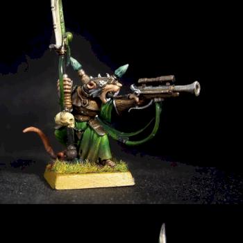 Skaven Warlock Engineer of Clan Skyres by c7d5a6