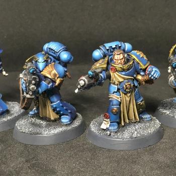 Space marines. Ultramarine veterans by Eselri