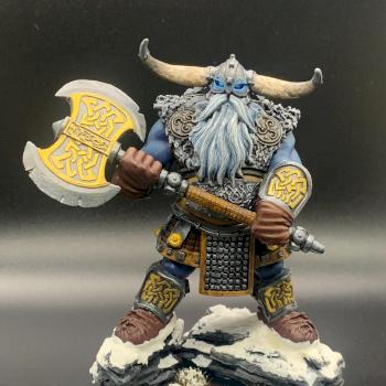 Frost Giant Bodyguard by NorthWindMinis