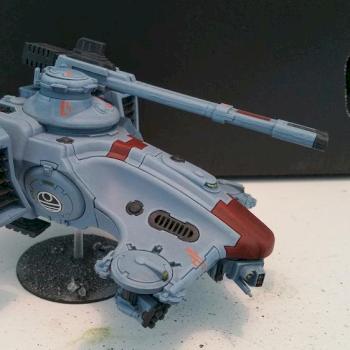 Tau Empire: HammerHead Gunship by Crosstowndonkey