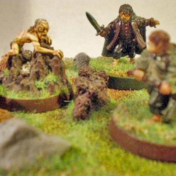Frodo versus Gollum by ssimone02