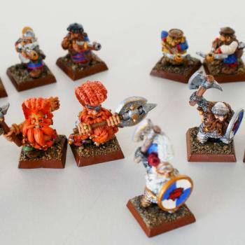 Just another mini by Dadupe