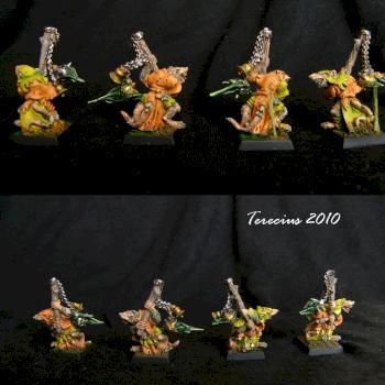 Cenzer bearers by Terecius