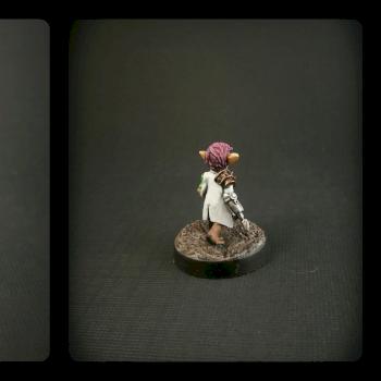 Stonehaven Miniatures, Gnome Mad Scientist by AliRae