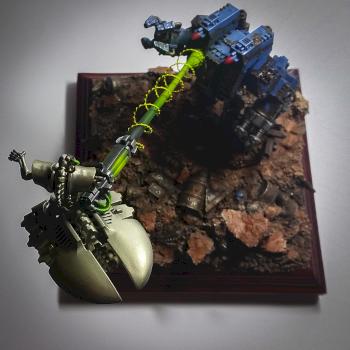 Necron Destroyer attack on Dreadnought by Ziggy