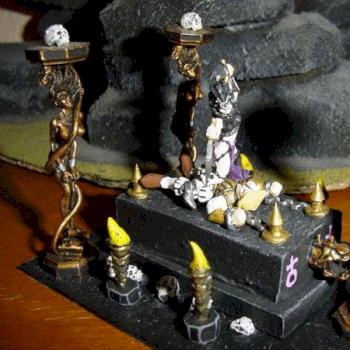Autel de sacrifice pour Slaanesh by Witchking Malekith