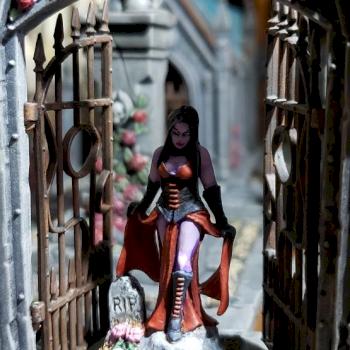 03853: Female Vampire by mikecarrero
