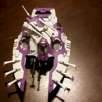Eldar Wave Serpent Transport by onlyonegod