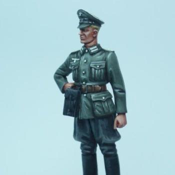 German official (54mm). by Blom