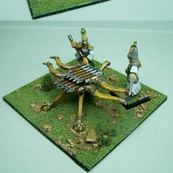 Baliste à répétition Haut Elfe (ancien model) by sceolan