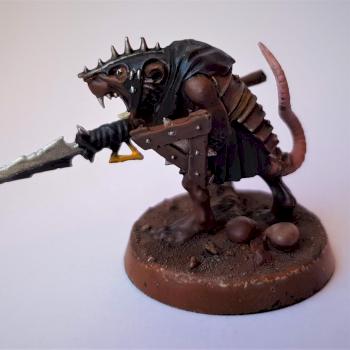 Black armored rat - Left side by grynkorv