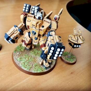 Armadura XV88 Broadside Battlesuit Tau by juanlurockerman