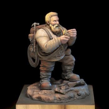 Bryn Dringo the mountaineer by Diddy_Miniatures