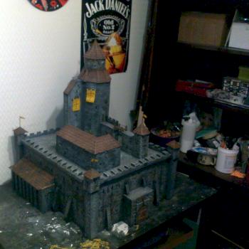 Bretonnian Castle by Lapin_Rouge