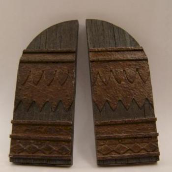 helm´s deep doors by Rino