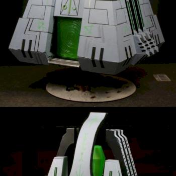 Necron Monolith by Lomingen