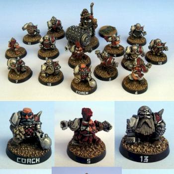 Dwarf Blood Bowl team by Johan