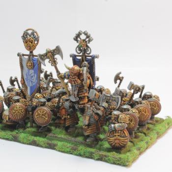 Unidad Rompehierros y General Enano by Edheltar