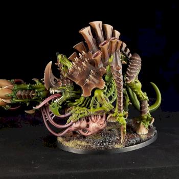 Tyranid Tyrannofex by Kneeil