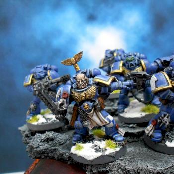Ultramarine Tactical Squad Space Marine by Emi!